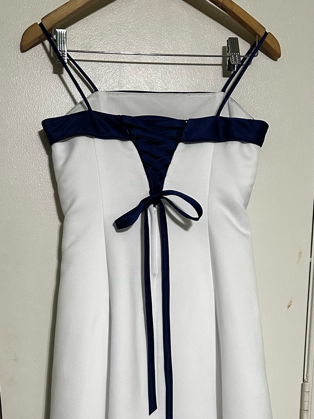 David's Bridal White Satin with Royal Blue Trim A-Line Formal Dress, Size 14. - Picture 3 of 9